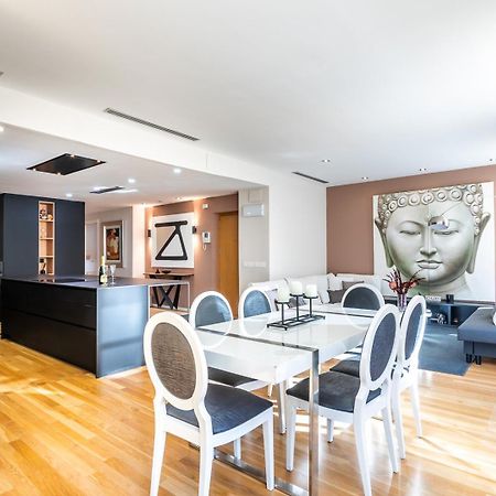 Central Market Lux Apartment Valencia Exteriör bild